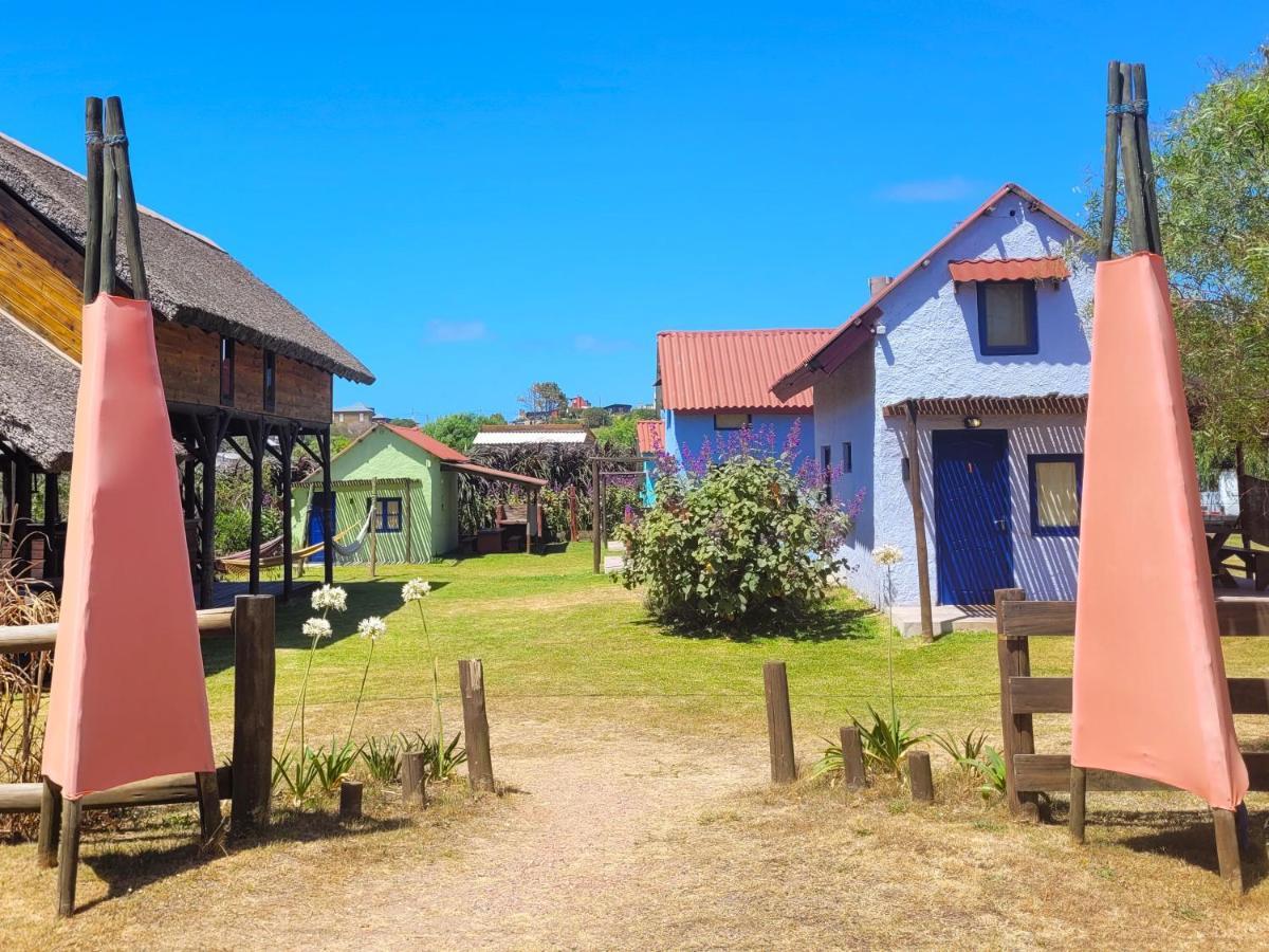 Cabanas Giramundos Punta Del Diablo Bagian luar foto